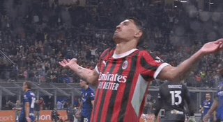 1745449083126076384.gif Apr-24-2025 06-42-01.gif